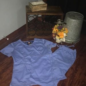 Gently Used Dickies Scrub Set